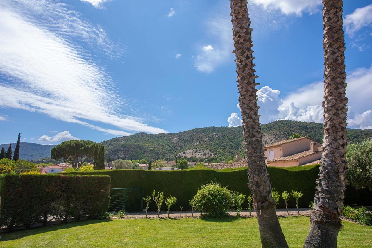 Vila Le Mas D Emponse Avec Piscine Le Plan-de-la-Tour Exteriér fotografie