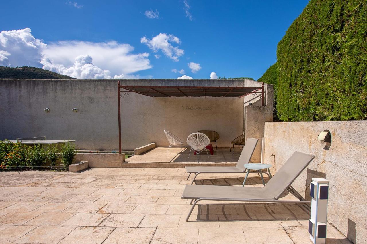 Vila Le Mas D Emponse Avec Piscine Le Plan-de-la-Tour Exteriér fotografie